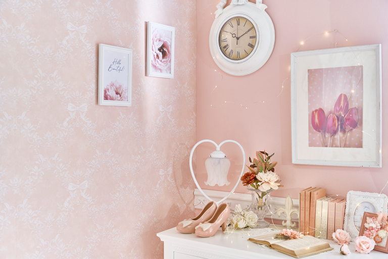 お部屋を簡単に模様替え 貼ってはがせるかわいい壁紙シート特集 ロマプリ ロマンティックプリンセス