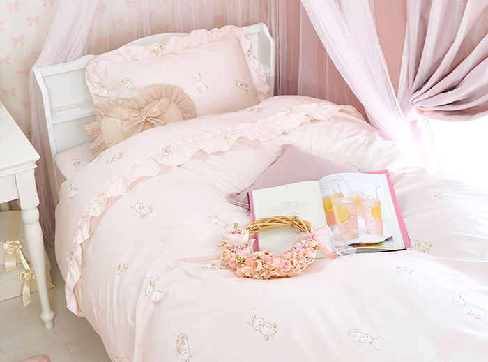 女の子向け】子供部屋でも使える！ベッドカバーまとめ｜かわいいキッズ  