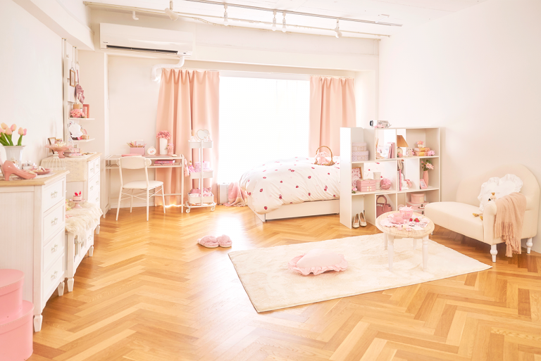 丁寧な暮らし】ナチュラルガーリーなお部屋レイアウトをご紹介  