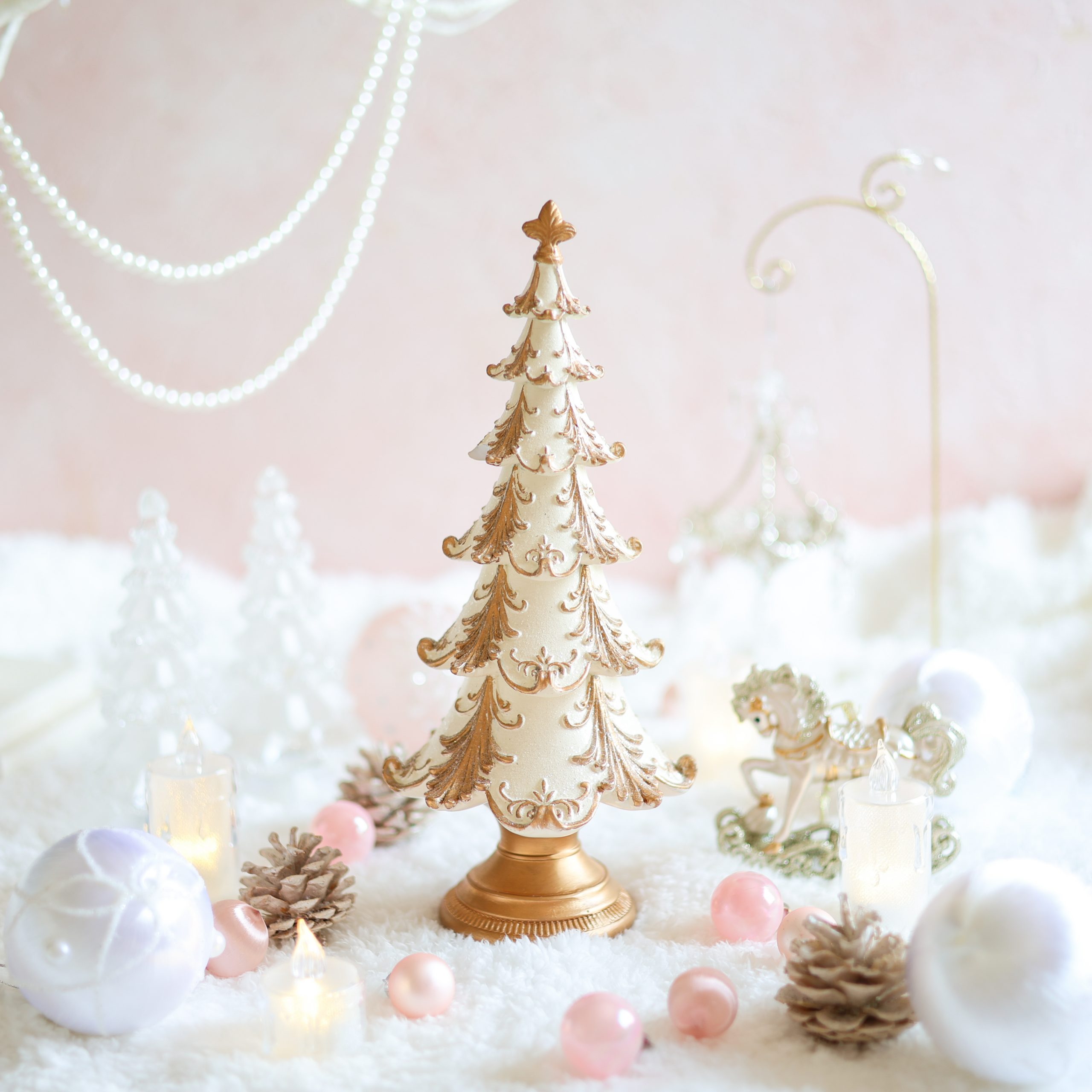 クリスマスアイテム（アンティーククリスマスツリー画像）