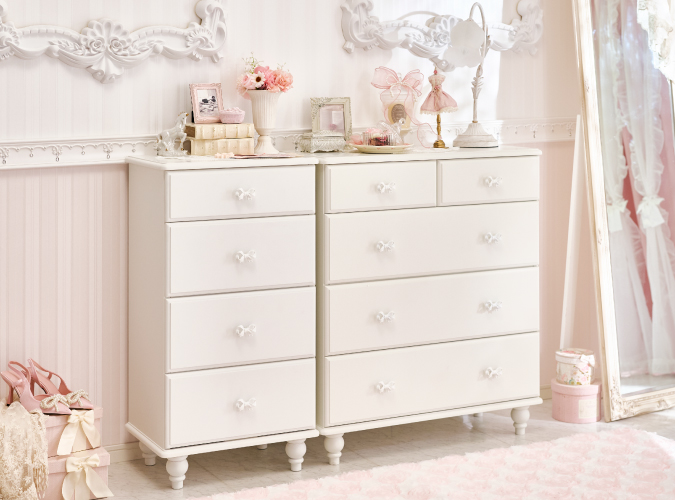 リュブランシリーズのチェストの画像