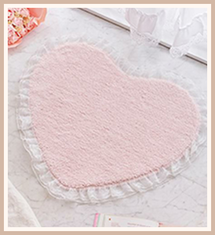 レースフリルハートマット