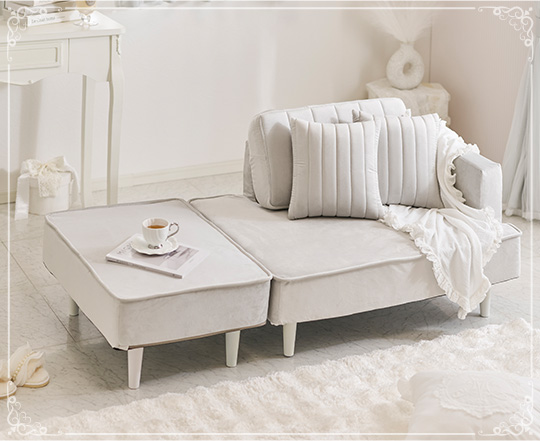 くすみダスティカラーのコンパクトカウチソファ/ベロア