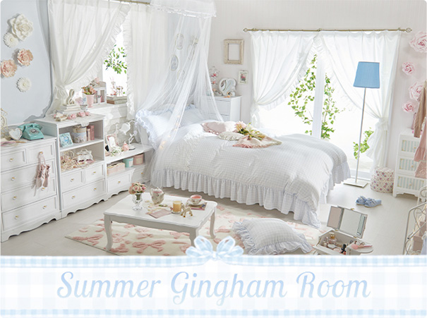 清楚で可憐なブルーインテリアスタイル