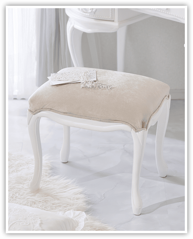 クラシカルスツール